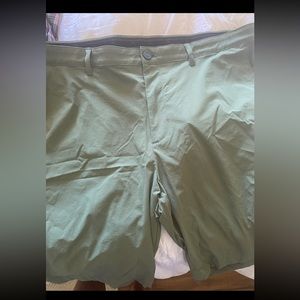 Mens Tommy bahama shorts! Brand new